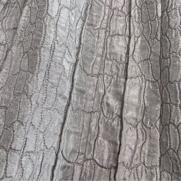 Hinge silver lined skirt 💗 EUC 💗 XS - Picture 5 of 7